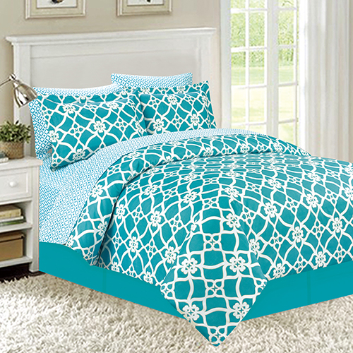 Aqua Patterned Bed Set